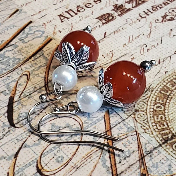 Handcrafted Red Carnelian Gemstone White Faux Pearl Silver Dangle Earrings - Picture 8 of 9